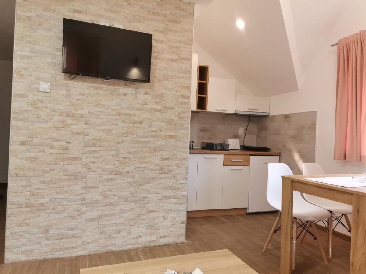 Vila Vrh Crni Vrh 外观 照片